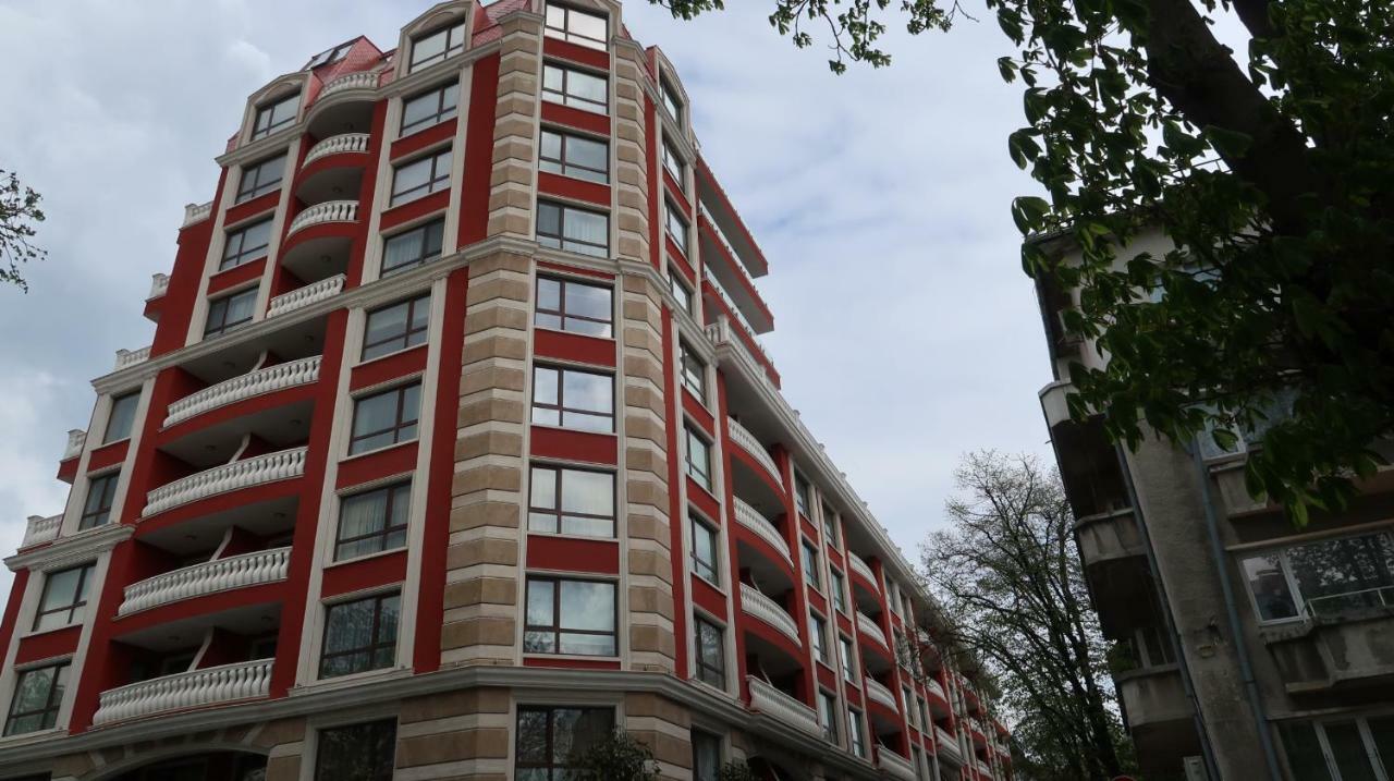 Apartment Grand Karavel Centre Varna Exteriör bild