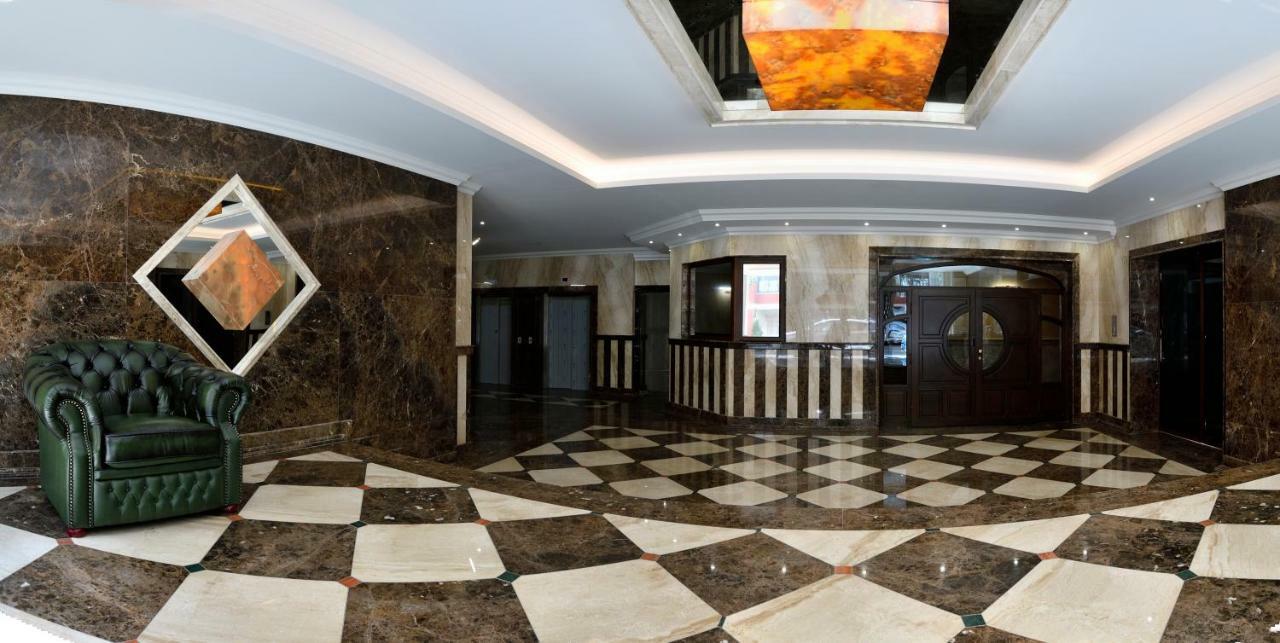 Apartment Grand Karavel Centre Varna Exteriör bild