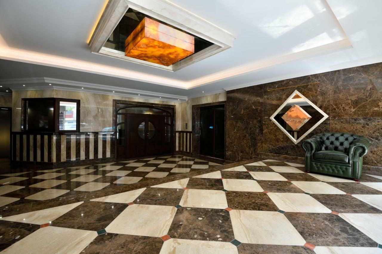 Apartment Grand Karavel Centre Varna Exteriör bild
