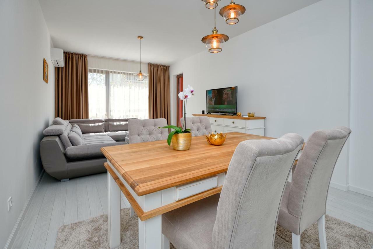 Apartment Grand Karavel Centre Varna Exteriör bild