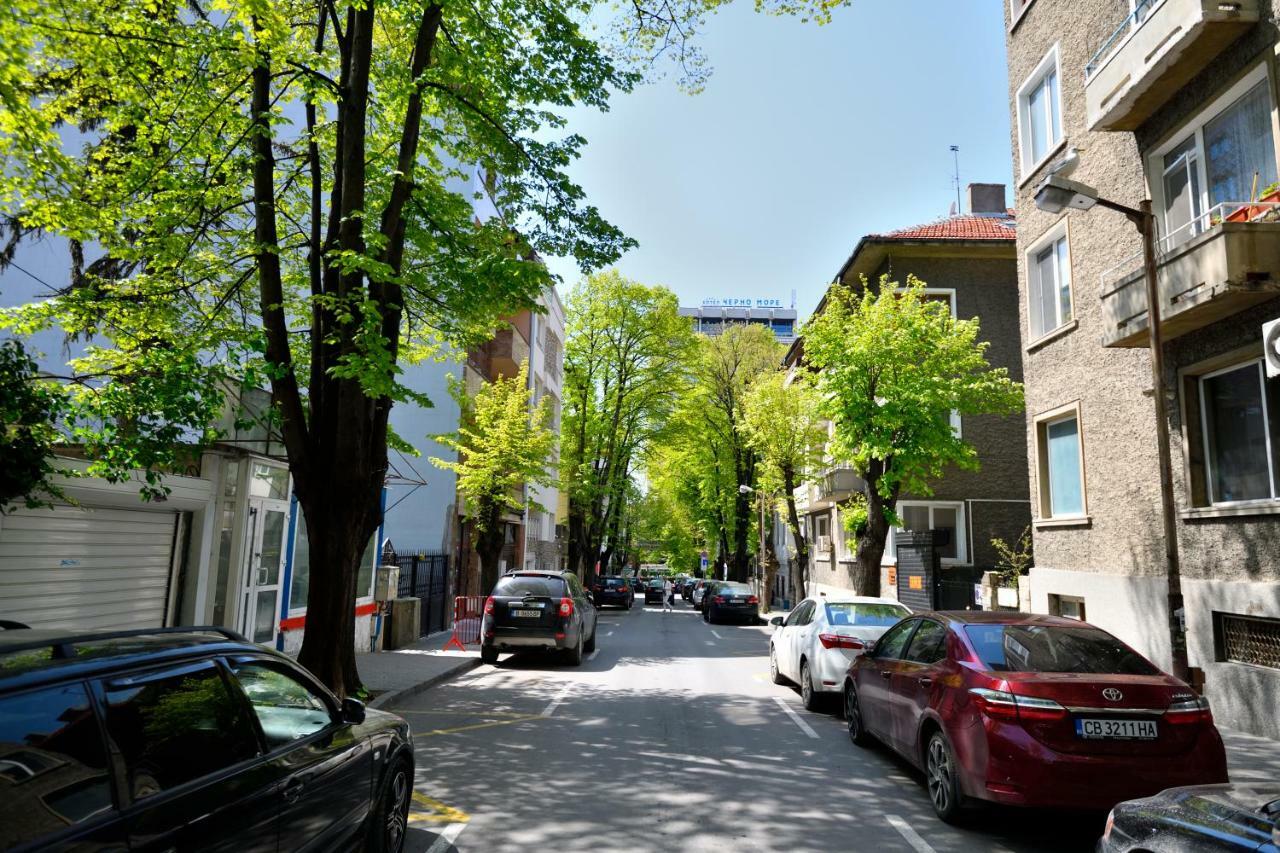 Apartment Grand Karavel Centre Varna Exteriör bild